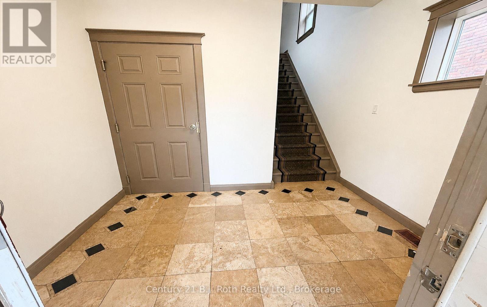 100 Cameron Street, Orillia, Ontario  L3V 5R7 - Photo 24 - S13726256