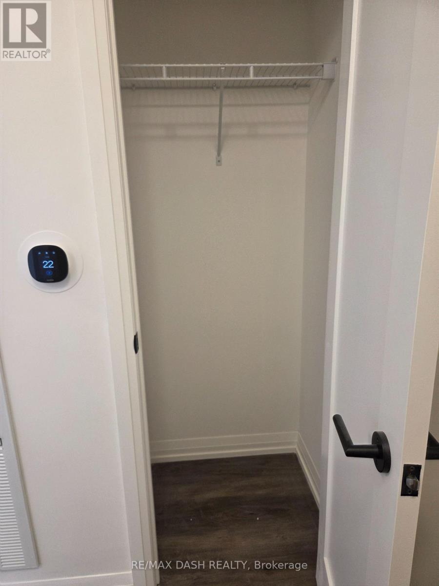 2402 - 280 Dundas Street W, Toronto, Ontario  M5T 0E3 - Photo 4 - C13725874
