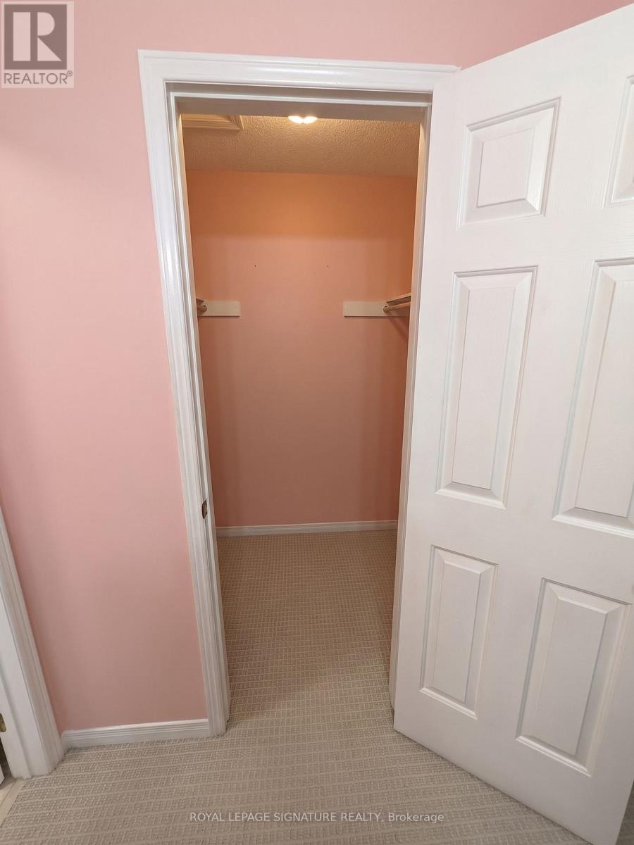 44 Bankview Circle, Toronto, Ontario  M9W 6S5 - Photo 42 - W13724672