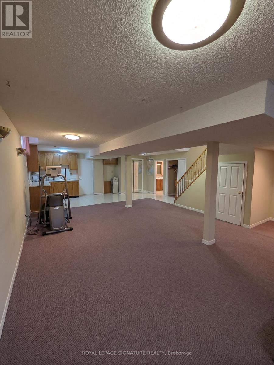 44 Bankview Circle, Toronto, Ontario  M9W 6S5 - Photo 43 - W13724672