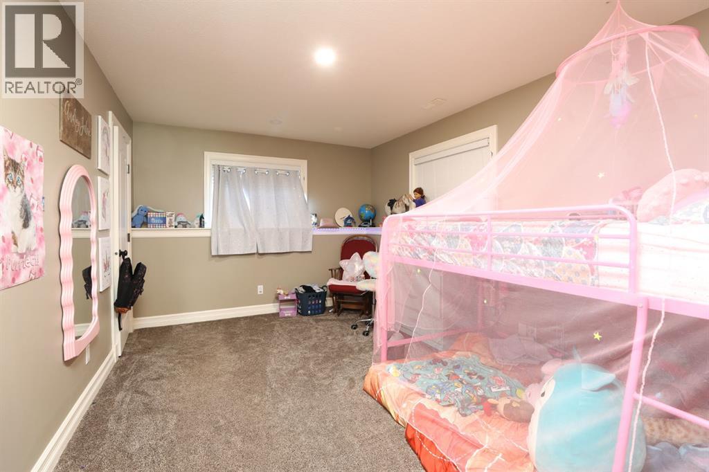243 N 1a Street E, Magrath, Alberta  T0K 1J0 - Photo 31 - A2341178