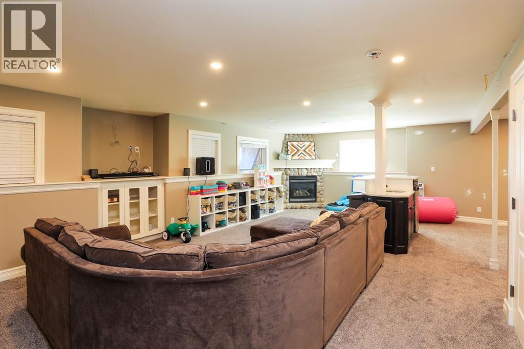 243 N 1a Street E, Magrath, Alberta  T0K 1J0 - Photo 36 - A2341178