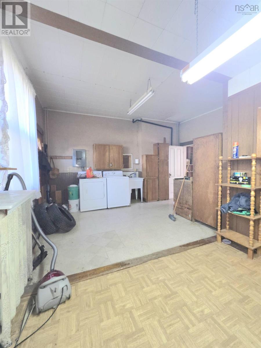 284 Foord Street, Stellarton, Nova Scotia  B0K 0A2 - Photo 12 - 202621910