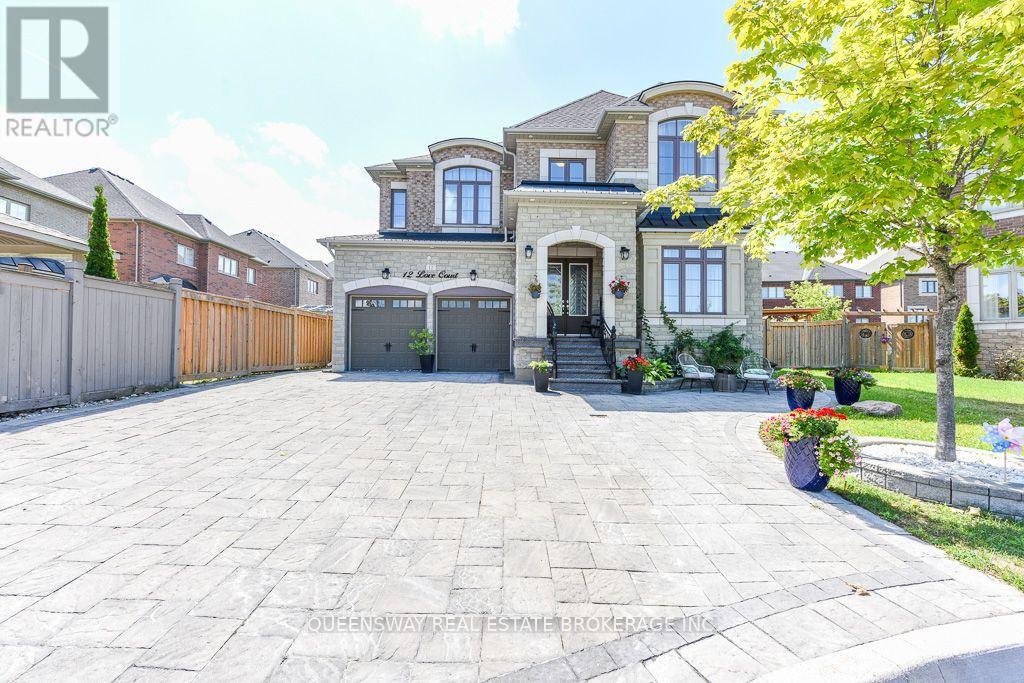 12 Love Court, Brampton, Ontario  L6P 4H6 - Photo 2 - W13726264