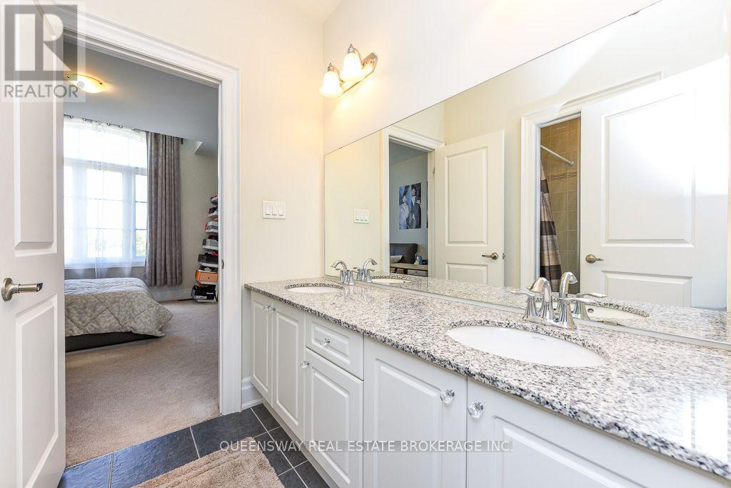 12 Love Court, Brampton, Ontario  L6P 4H6 - Photo 29 - W13726264