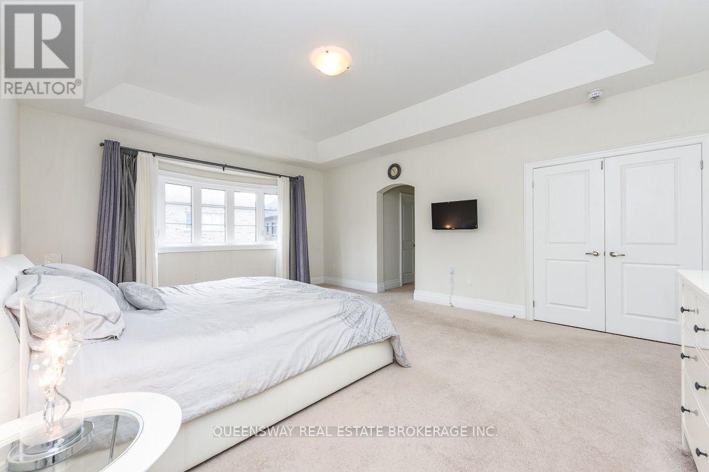 12 Love Court, Brampton, Ontario  L6P 4H6 - Photo 38 - W13726264