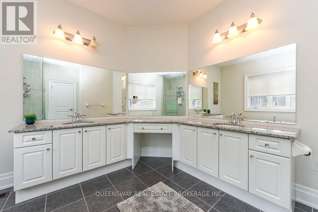 12 Love Court, Brampton, Ontario  L6P 4H6 - Photo 40 - W13726264
