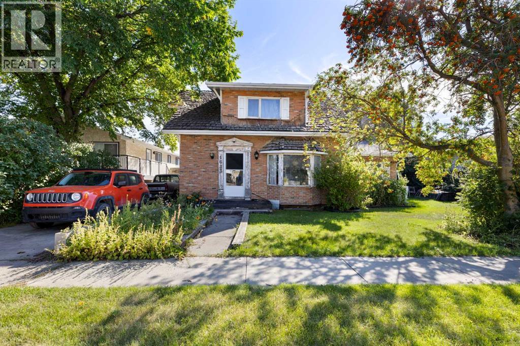 1633 Alberta Street, Crossfield, Alberta  T0M 0S0 - Photo 1 - A2341104