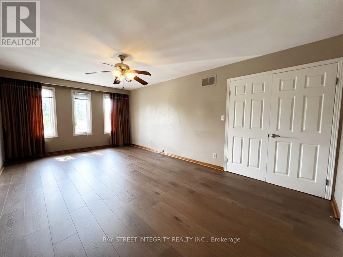 61 Morbank Drive, Toronto, Ontario M1V 2M1 - Photo 18 - E13726038