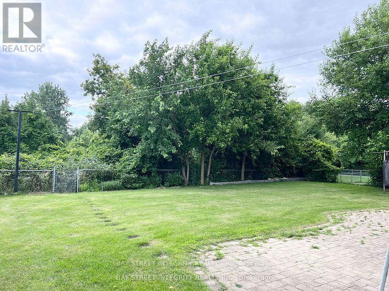 61 Morbank Drive, Toronto, Ontario M1V 2M1 - Photo 22 - E13726038