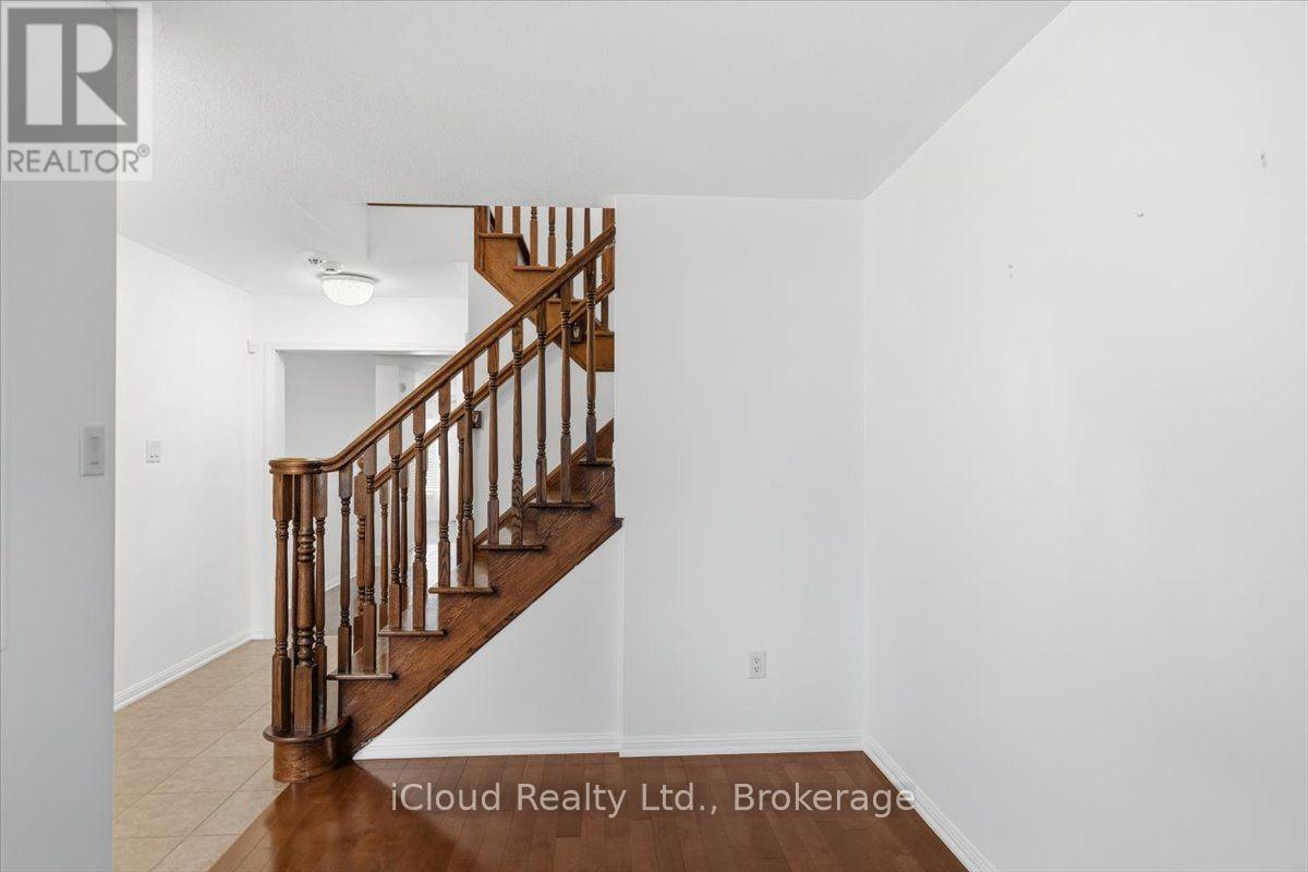270 Whetham Heights, Milton, Ontario  L9T 0N7 - Photo 10 - W13726280