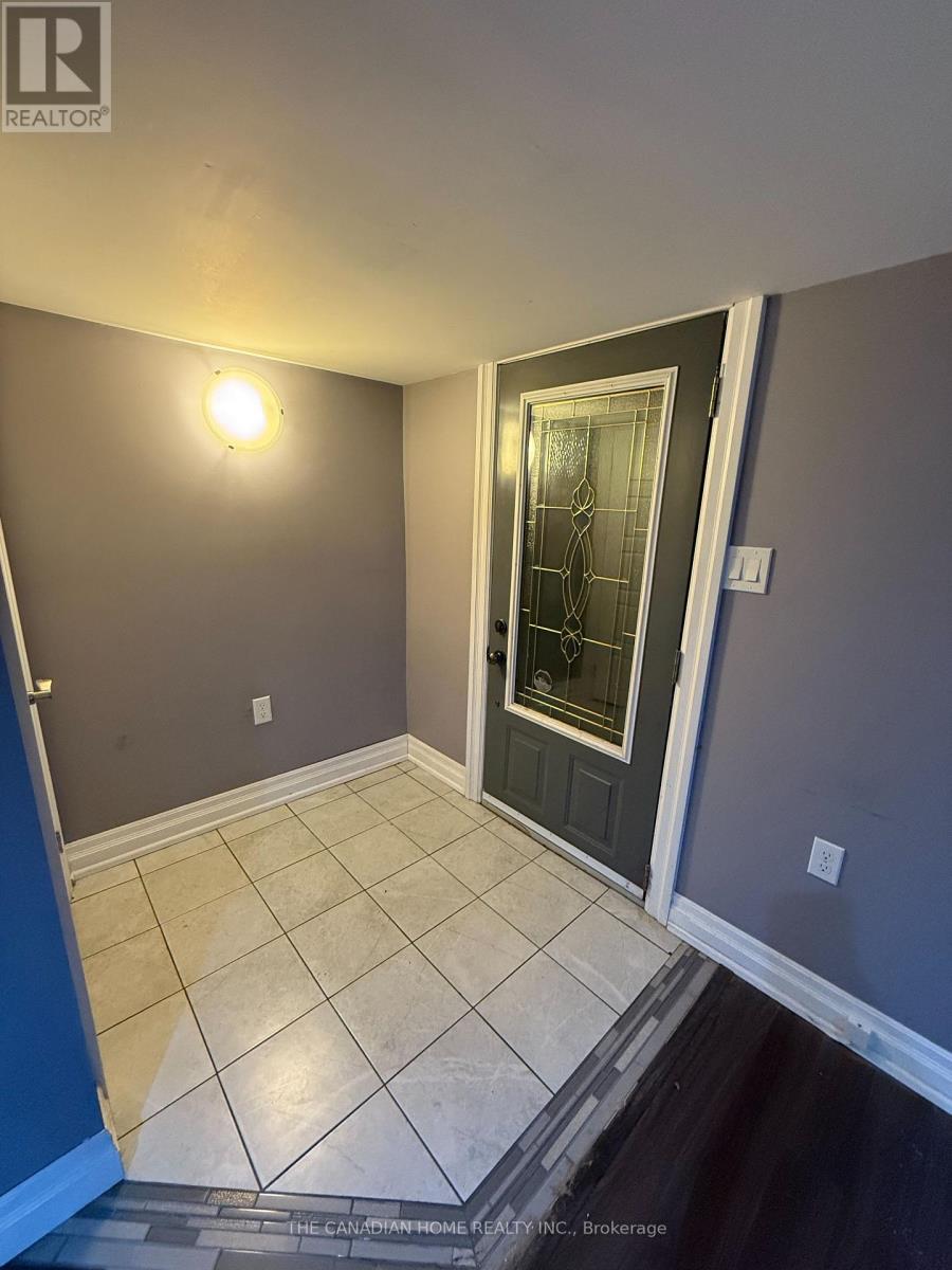 163 DUNDAS STREET, Brantford, Ontario