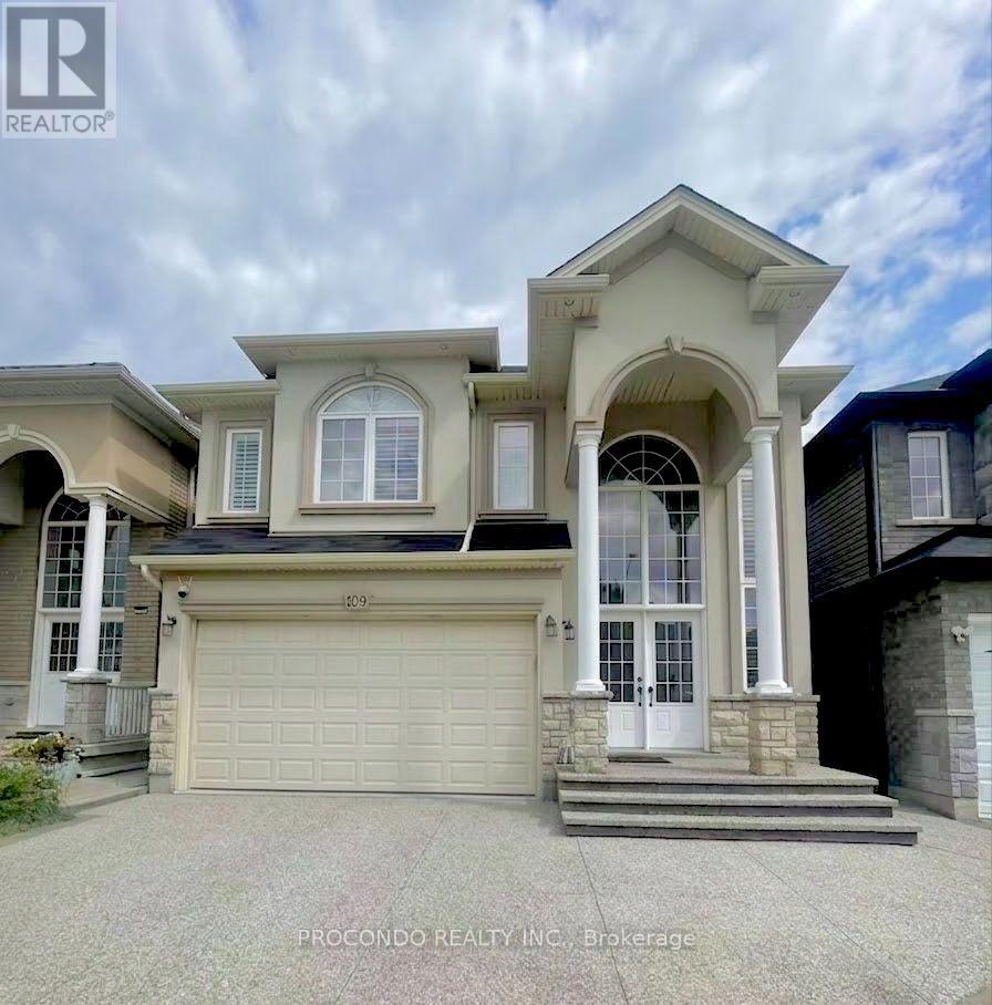 109 CHARTWELL CIRCLE, Hamilton, Ontario