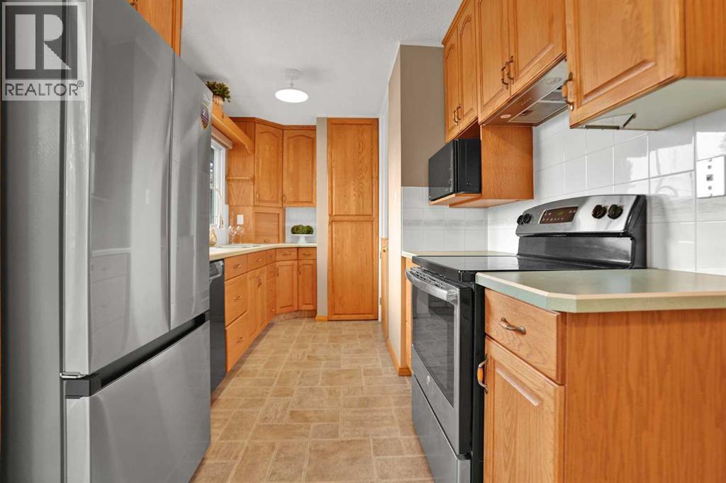 1432 Robson Crescent Se, Calgary, Alberta T2A 1Y7 - Photo 6 - A2340996