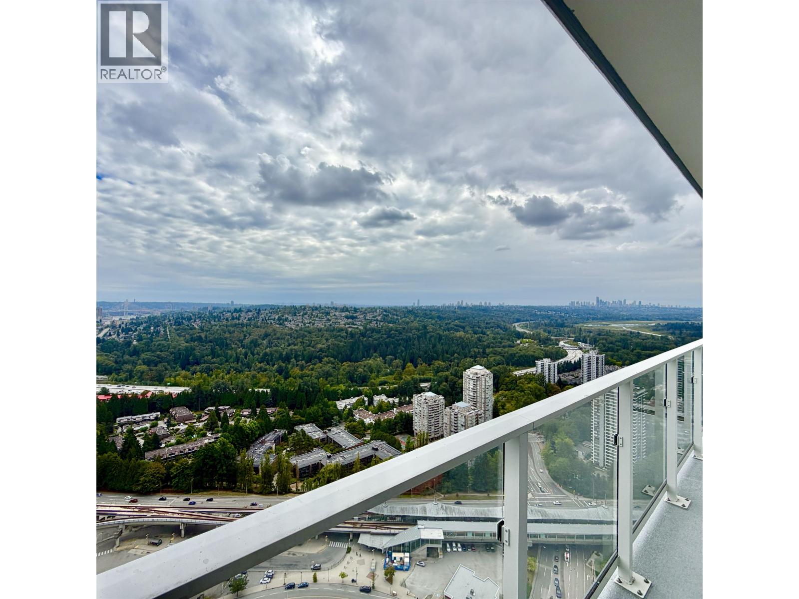 3907 3833 Evergreen Place, Burnaby, British Columbia  V3J 0M2 - Photo 13 - R3159371