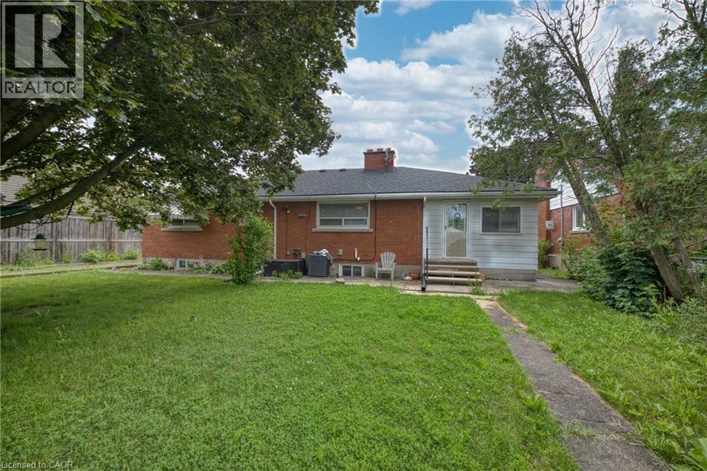 249 Mcneilly Road, Stoney Creek, Ontario  L8E 5H2 - Photo 10 - 40854548