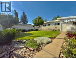 2610 20 Avenue S, Lethbridge, Alberta