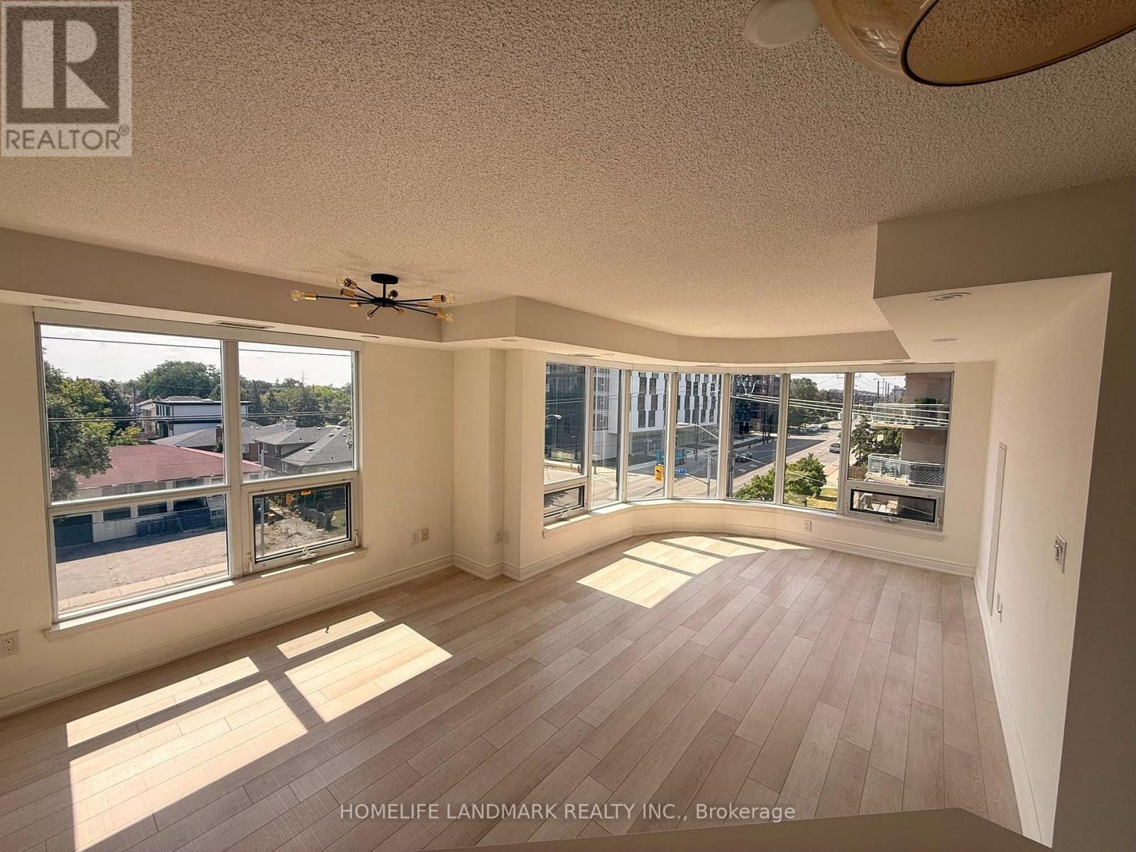 413 - 760 Sheppard Avenue W, Toronto, Ontario  M3H 0B3 - Photo 2 - C13726302