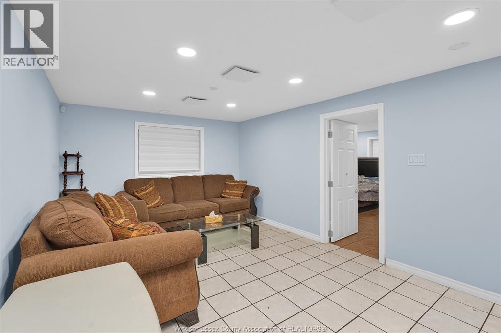 1011 Wyandotte, Windsor, Ontario  N9A 5Y6 - Photo 25 - 26013306