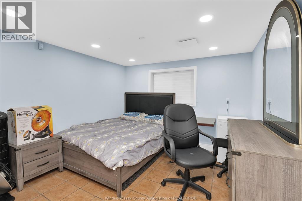 1011 Wyandotte, Windsor, Ontario  N9A 5Y6 - Photo 32 - 26013306