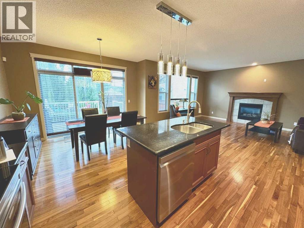 8 Sunset Square, Cochrane, Alberta  T4C 0H4 - Photo 14 - A2340525