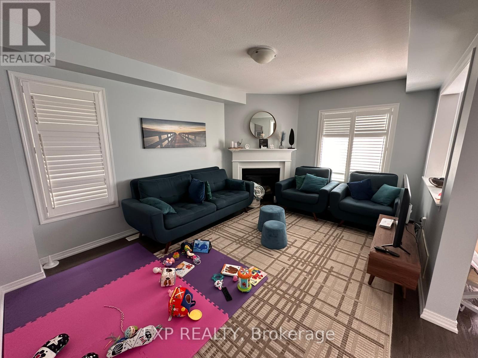 8660 Dogwood Crescent, Niagara Falls, Ontario  L2H 0K9 - Photo 4 - X13726318