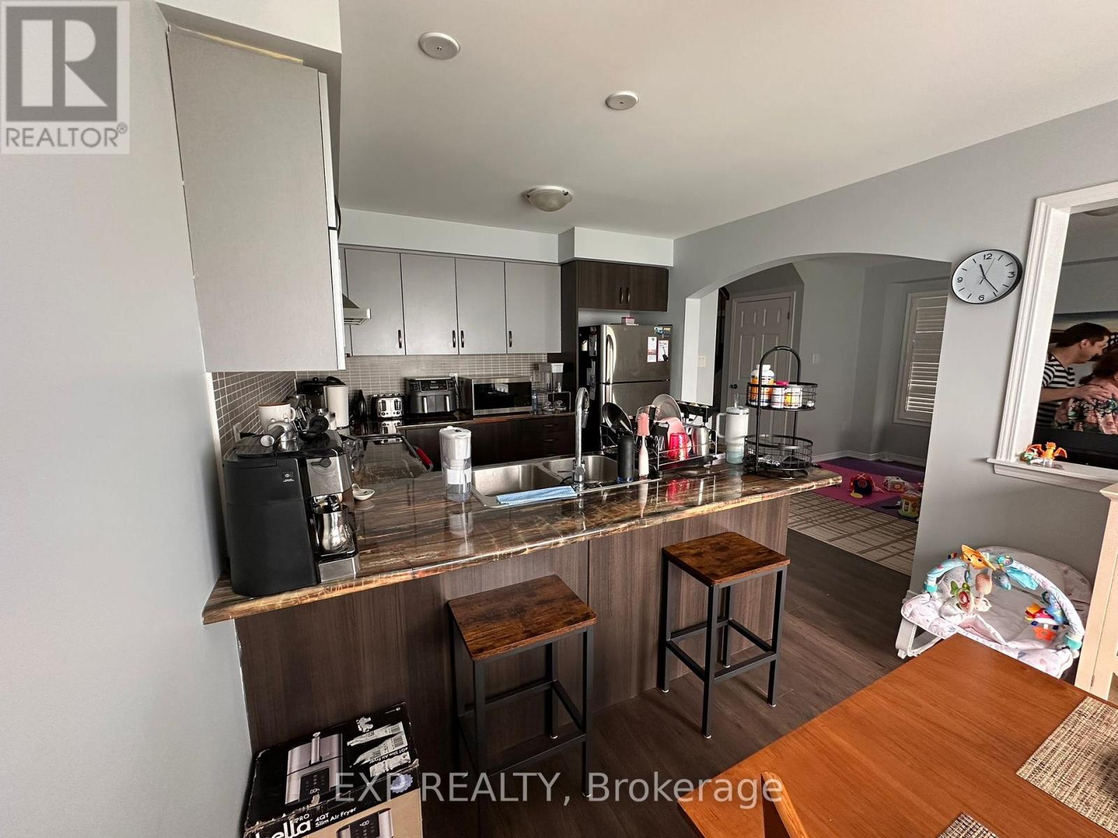 8660 Dogwood Crescent, Niagara Falls, Ontario  L2H 0K9 - Photo 6 - X13726318
