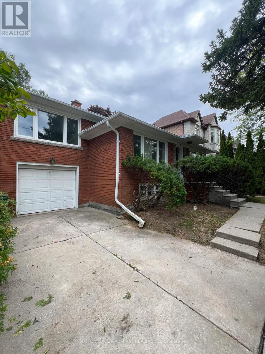 119 Caribou Road, Toronto, Ontario  M5N 2B1 - Photo 3 - C13443226