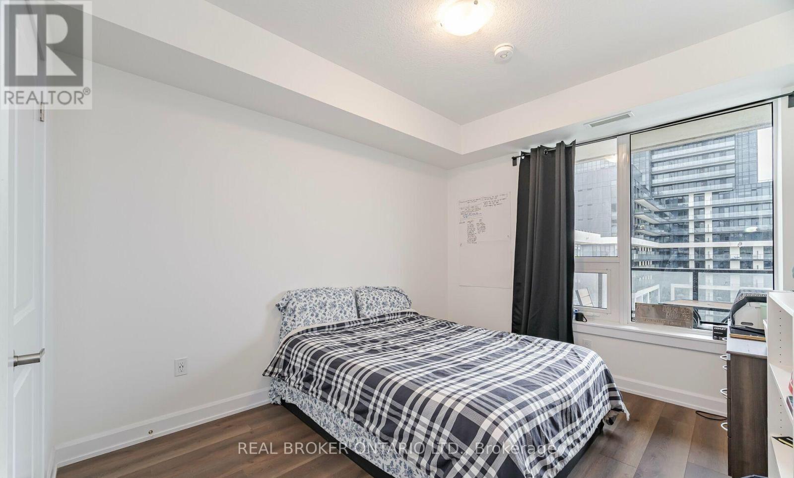 3 - 3200 William Coltson Avenue, Oakville, Ontario  L6H 7W6 - Photo 10 - W13726328