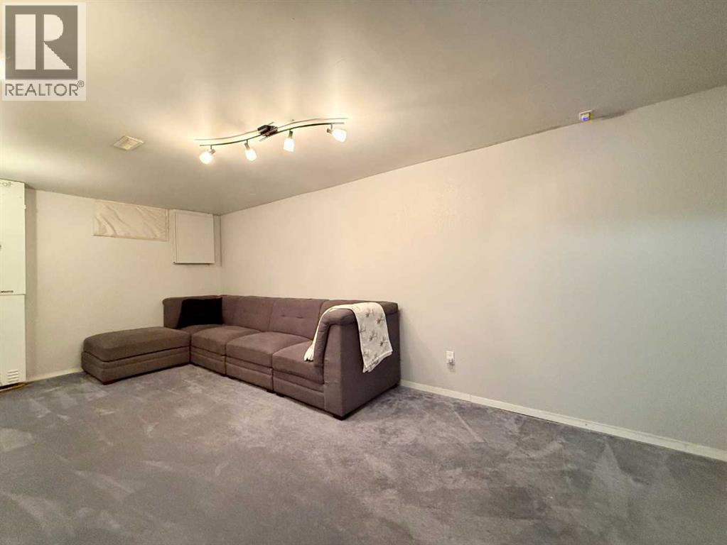 505 6 Avenue, Wainwright, Alberta  T9W 1A9 - Photo 27 - A2341240