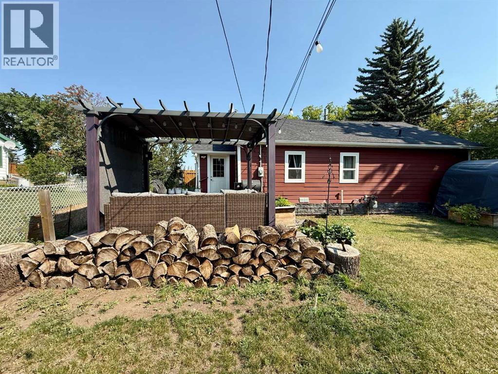 505 6 Avenue, Wainwright, Alberta  T9W 1A9 - Photo 33 - A2341240