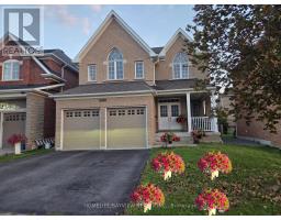 1088 GREENHILL AVENUE, Oshawa, Ontario