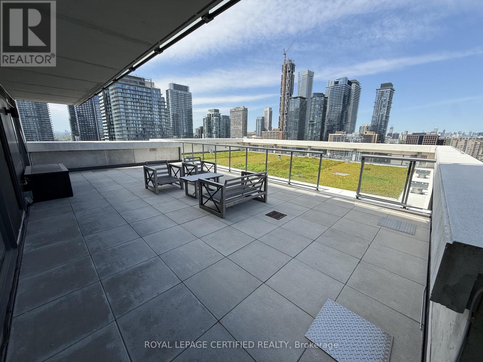 2305 - 81 Wellesley Street E, Toronto, Ontario  M4Y 0C5 - Photo 11 - C13726340