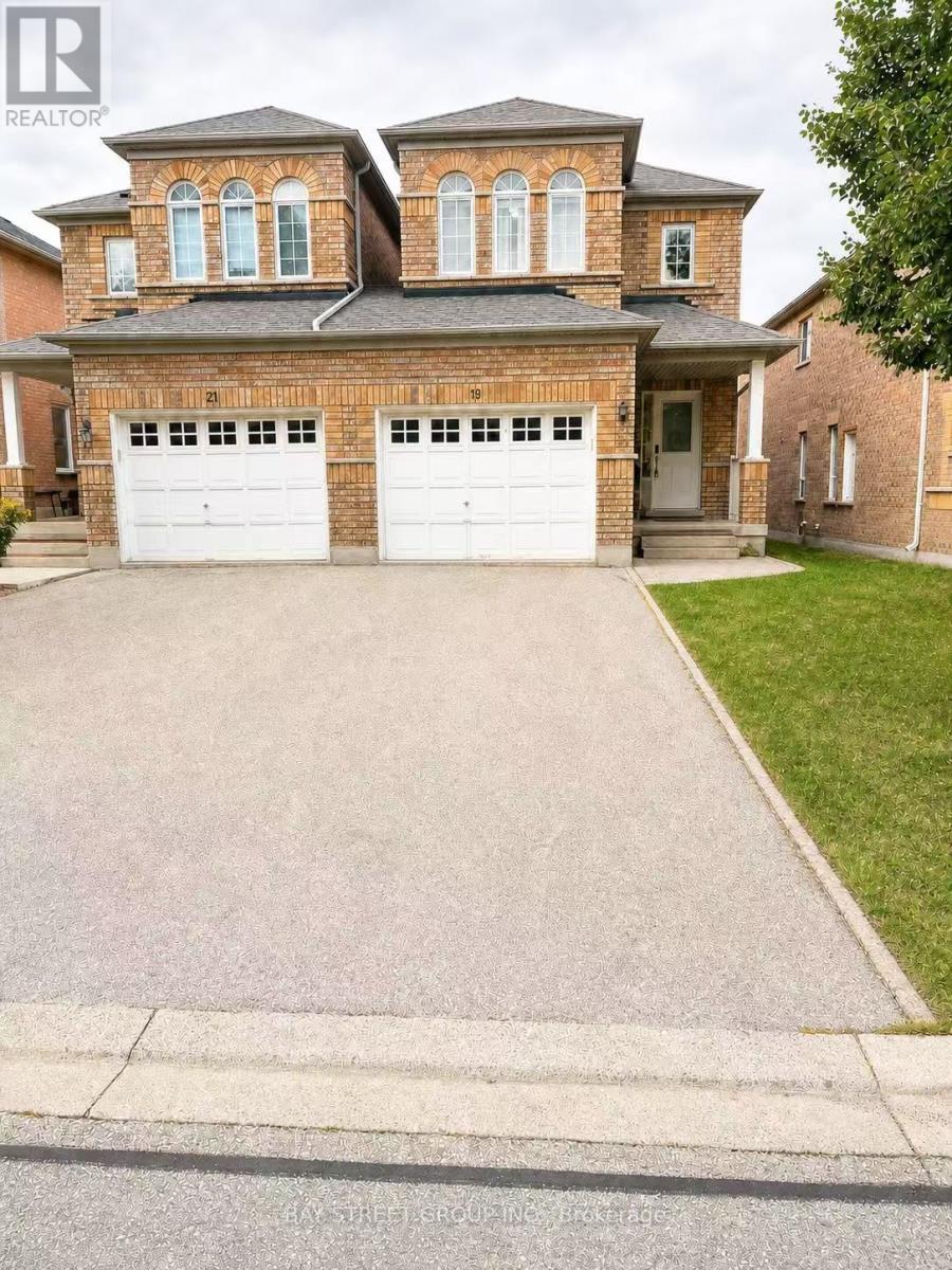 UPPER - 19 CASABEL DRIVE, Vaughan, Ontario