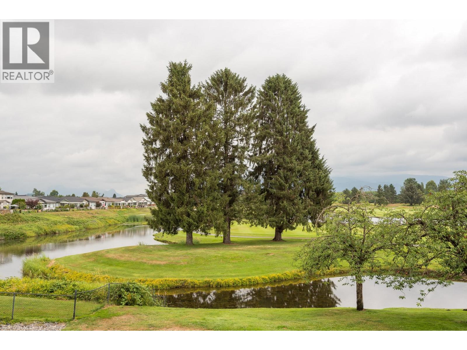 129 19673 Meadow Gardens Way, Pitt Meadows, British Columbia  V3Y 0A1 - Photo 4 - R3142089