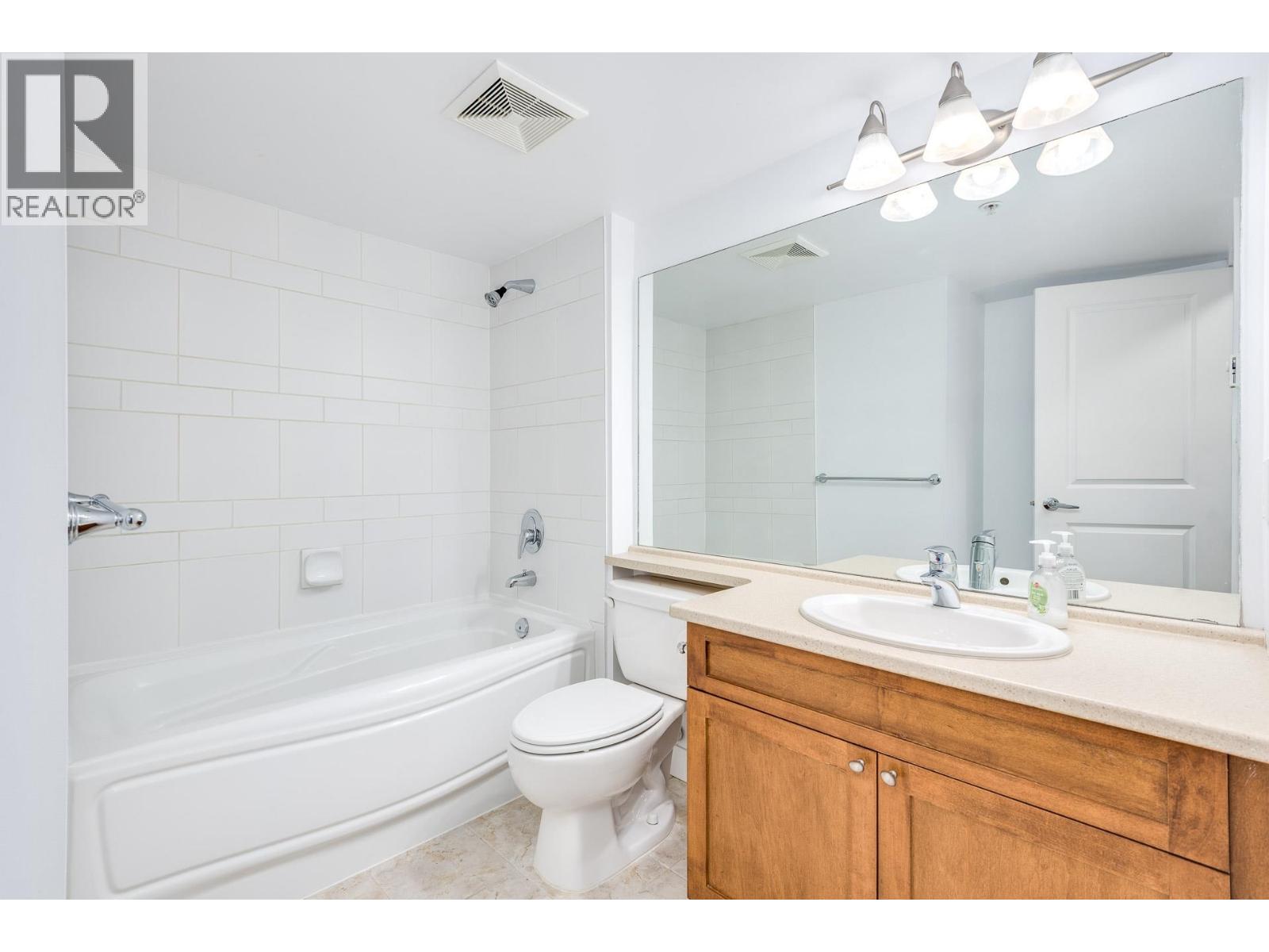 129 19673 Meadow Gardens Way, Pitt Meadows, British Columbia  V3Y 0A1 - Photo 18 - R3142089
