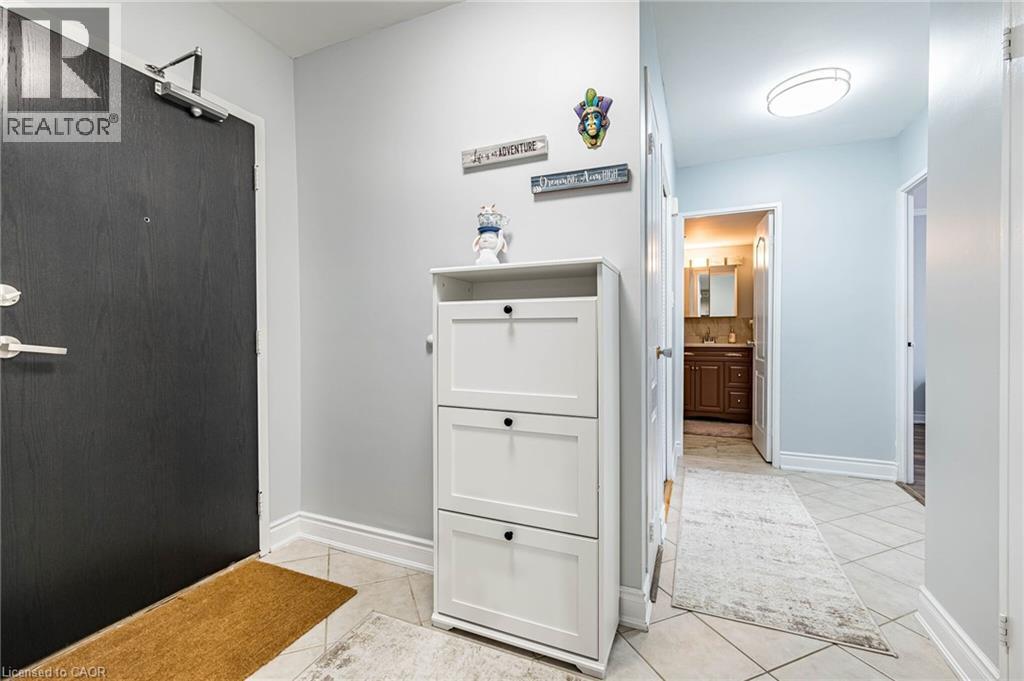25 Four Winds Drive Unit# 405, Toronto, Ontario  M3J 1K8 - Photo 6 - 40850730