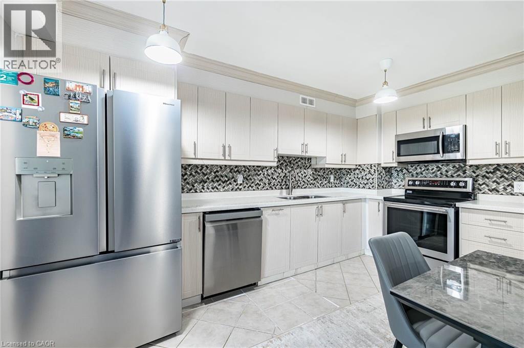 25 Four Winds Drive Unit# 405, Toronto, Ontario  M3J 1K8 - Photo 9 - 40850730
