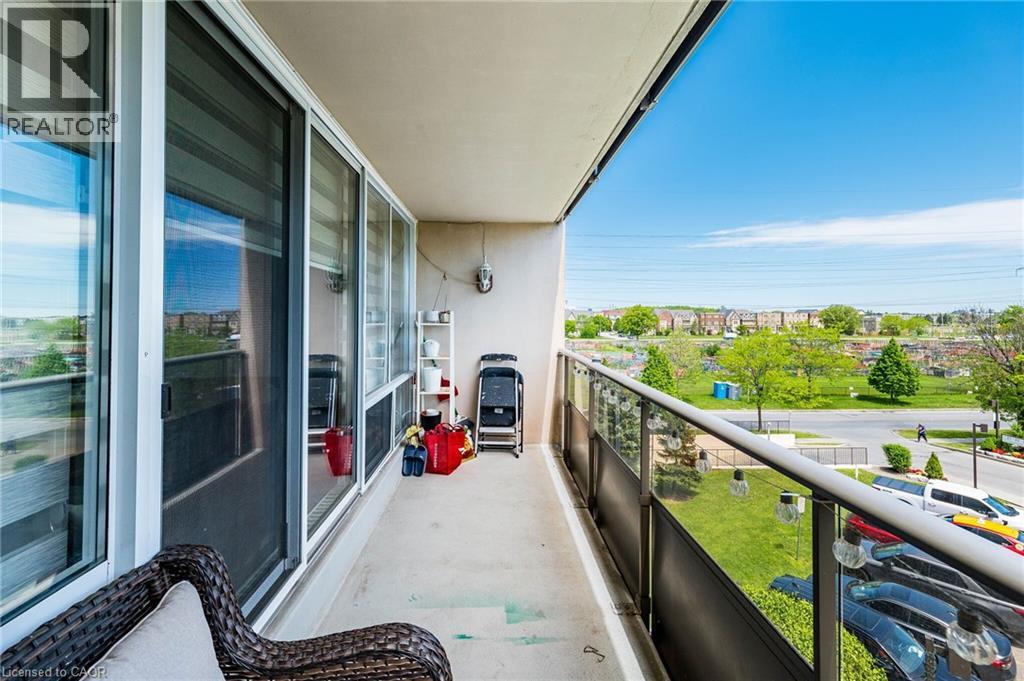 25 Four Winds Drive Unit# 405, Toronto, Ontario  M3J 1K8 - Photo 24 - 40850730