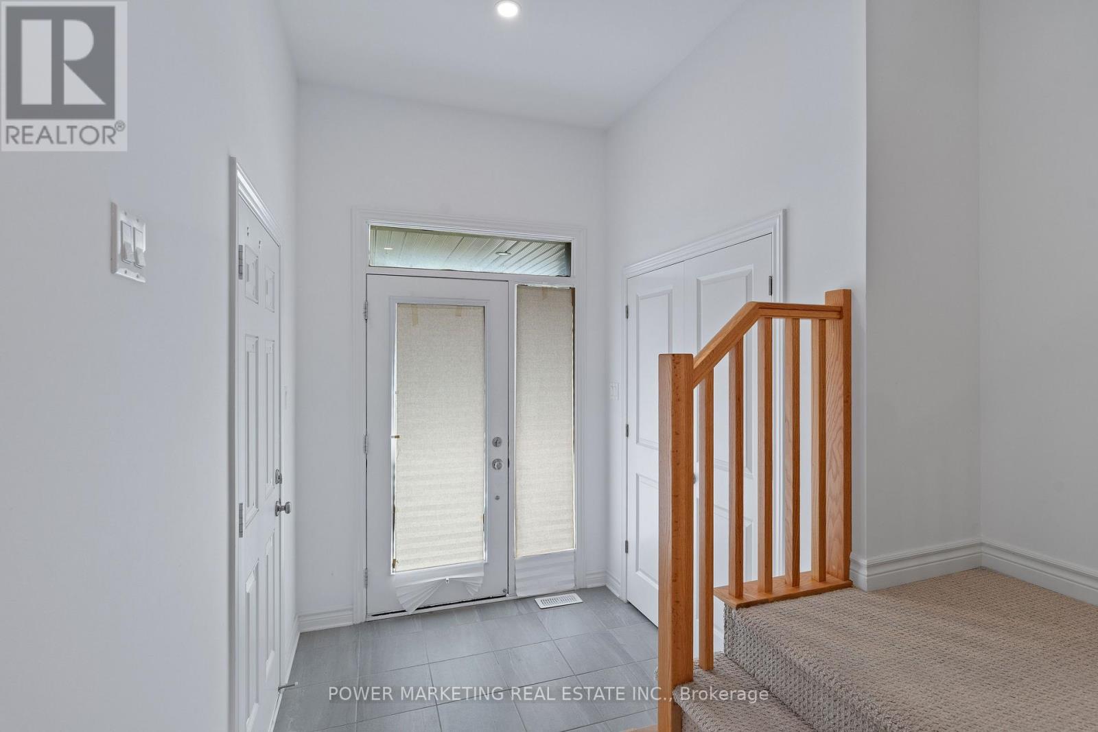 677 Cordelette Circle, Ottawa, Ontario  K1W 0P2 - Photo 13 - X13726366