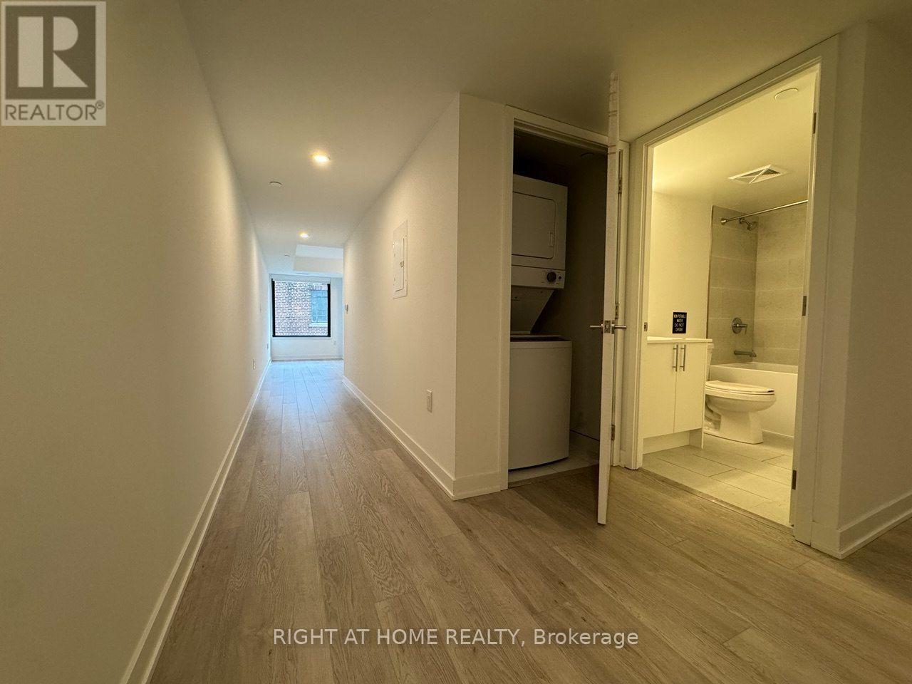 324 - 3 Strathgowan Avenue, Toronto, Ontario  M4N 1B8 - Photo 13 - C13726372