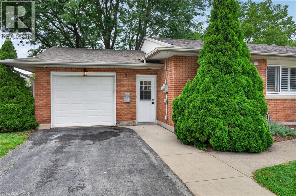 9 Strathearn Avenue, Grimsby, Ontario  L3M 3A5 - Photo 38 - 40858214