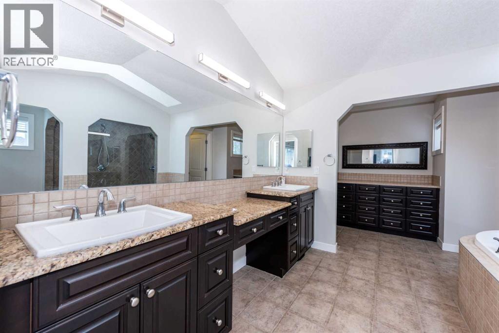 35 Aspen Stone Way SW, Calgary, Alberta  T3H 0L6 - Photo 22 - A2340875