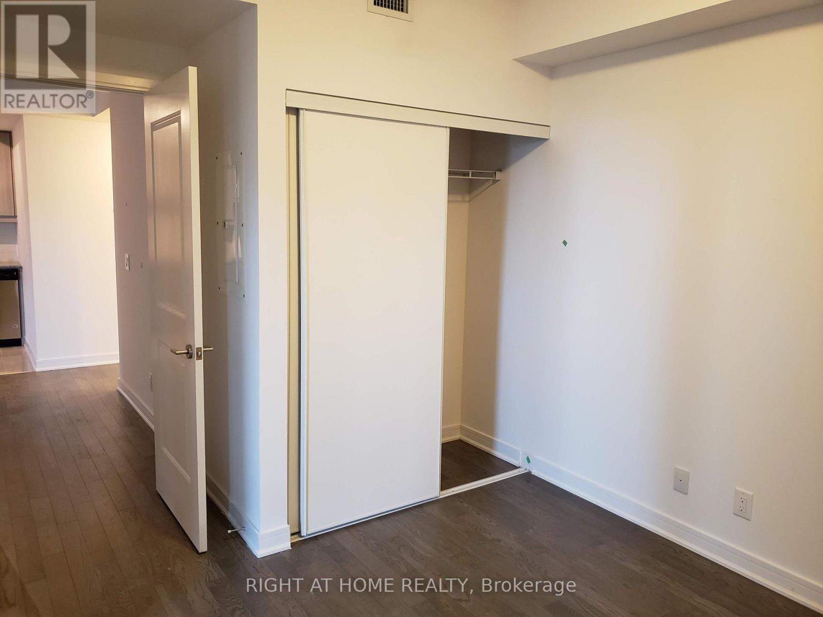 SW-501 - 9191 Yonge Street, Richmond Hill, Ontario  L4C 1E2 - Photo 15 - N13726352