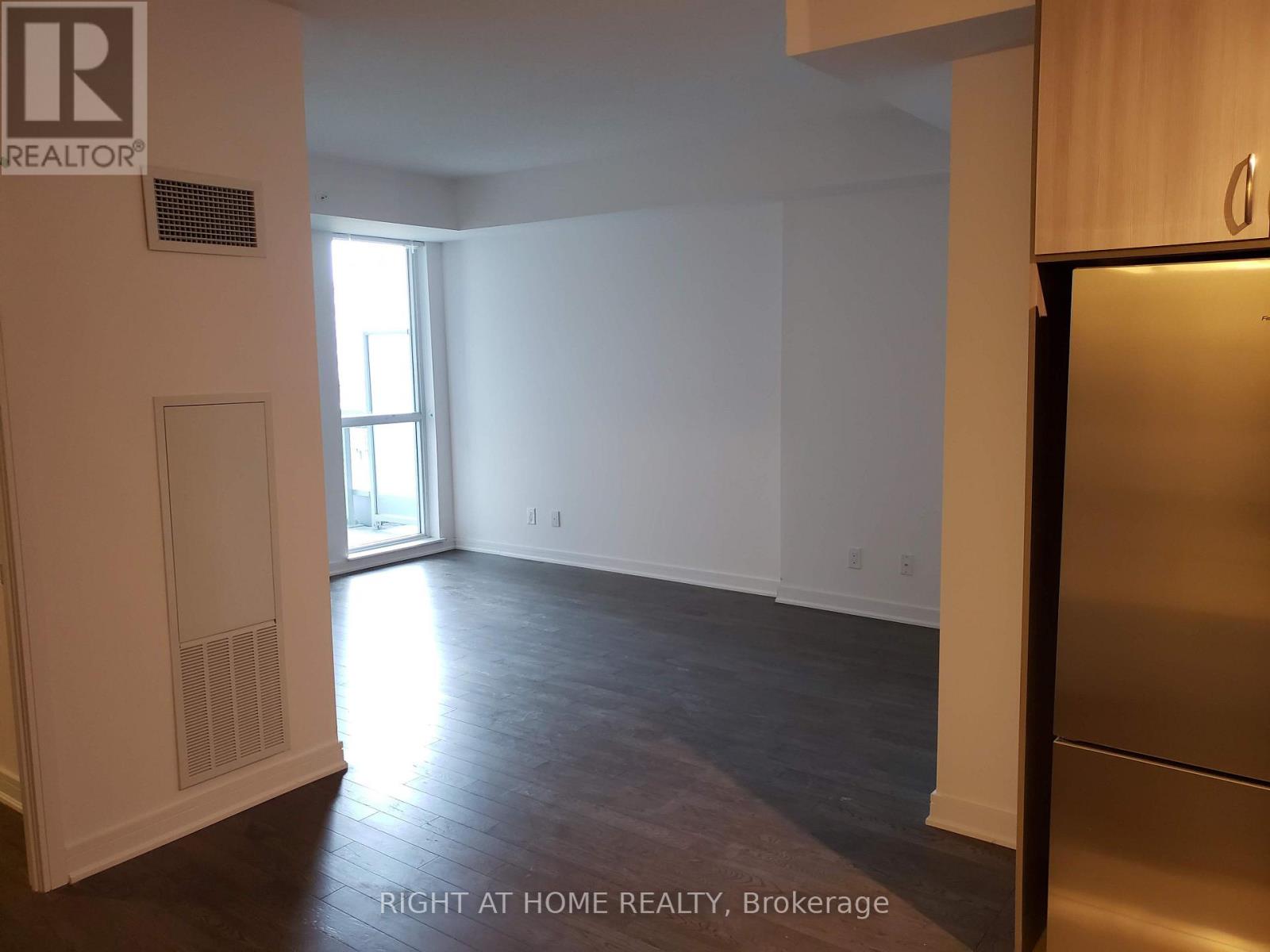 SW-501 - 9191 Yonge Street, Richmond Hill, Ontario  L4C 1E2 - Photo 8 - N13726352