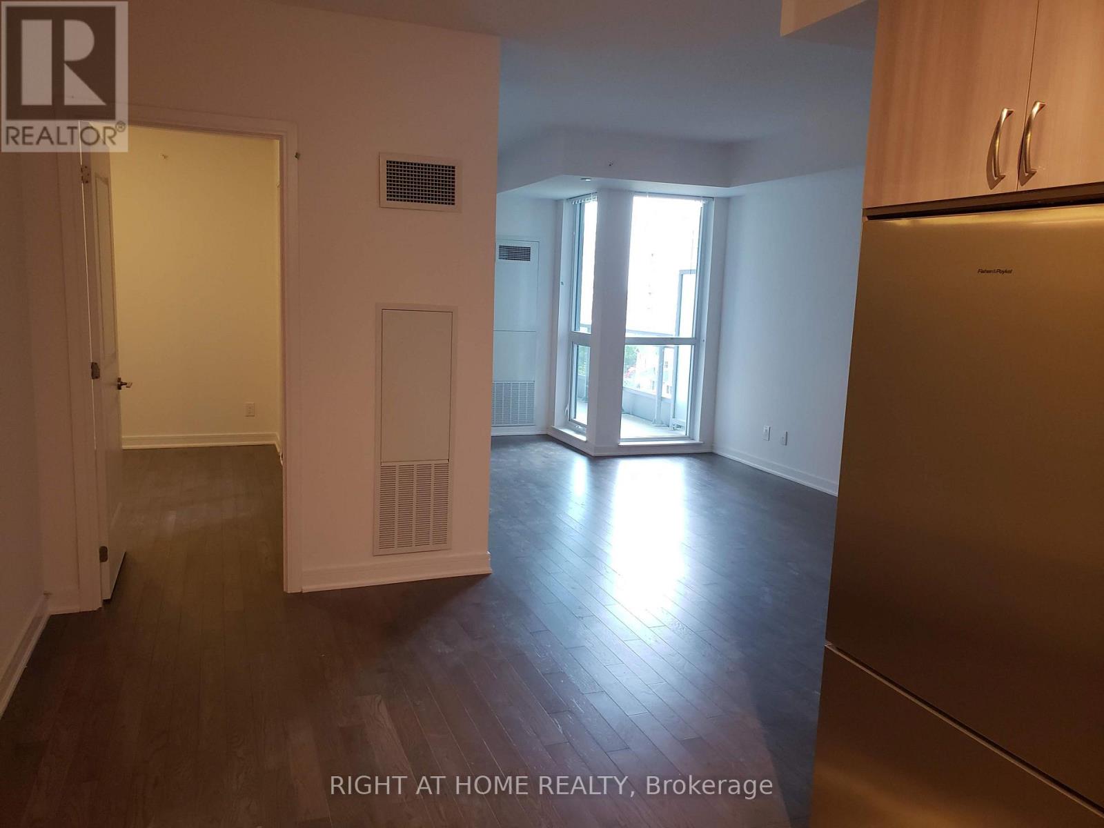 SW-501 - 9191 Yonge Street, Richmond Hill, Ontario  L4C 1E2 - Photo 9 - N13726352