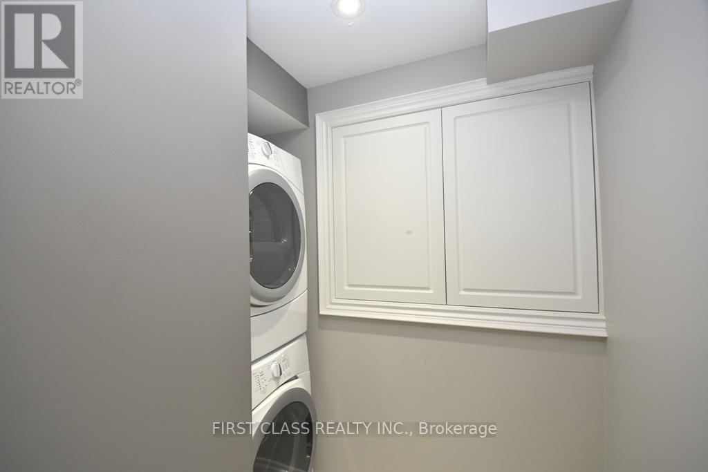 42 Village Vista Way, Vaughan, Ontario  L6A 3S4 - Photo 12 - N13726354