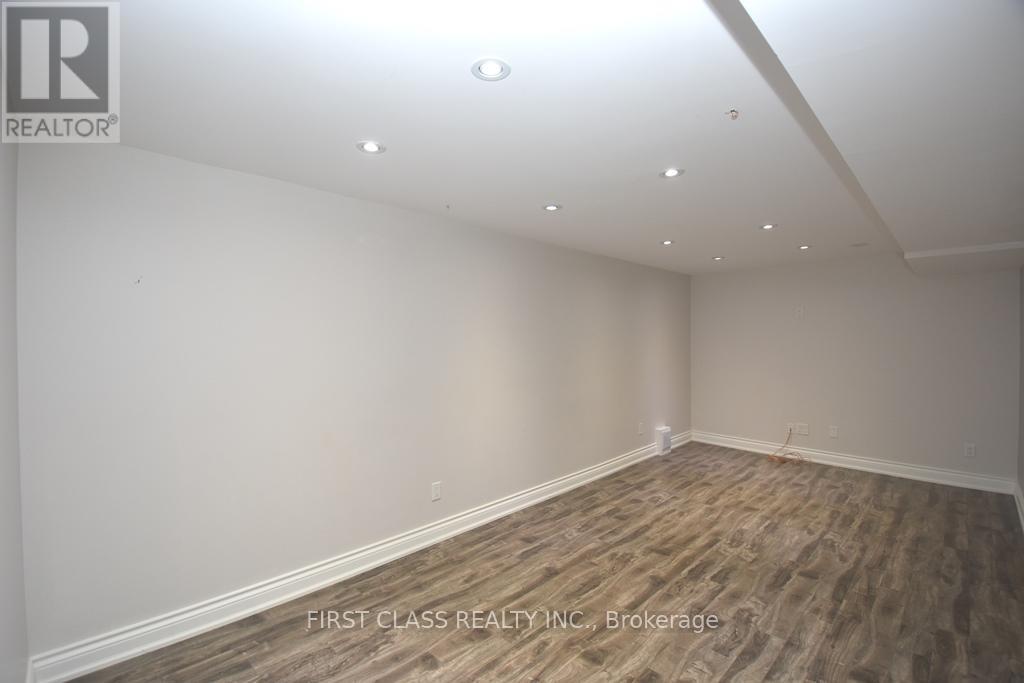 42 Village Vista Way, Vaughan, Ontario  L6A 3S4 - Photo 14 - N13726354
