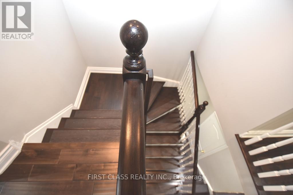 42 Village Vista Way, Vaughan, Ontario  L6A 3S4 - Photo 16 - N13726354