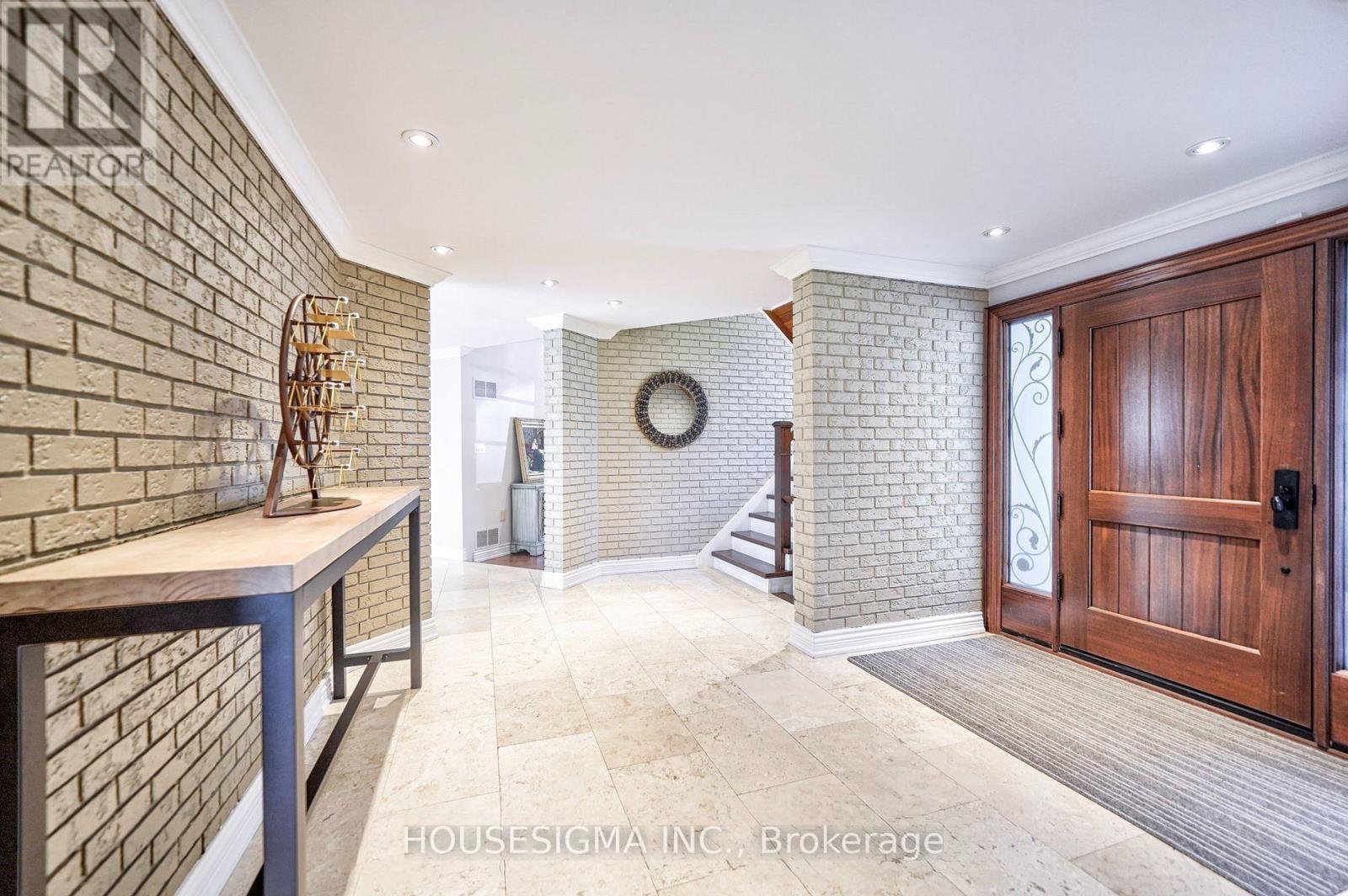 95 Cavell Avenue, King, Ontario  L7B 1A3 - Photo 6 - N13726356